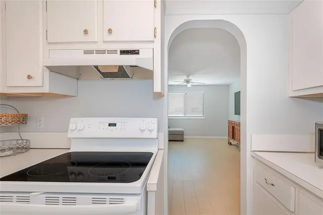 $1,450 | 1821 Northeast 62nd Street, Unit 310, Fort Lauderdale, FL 33308