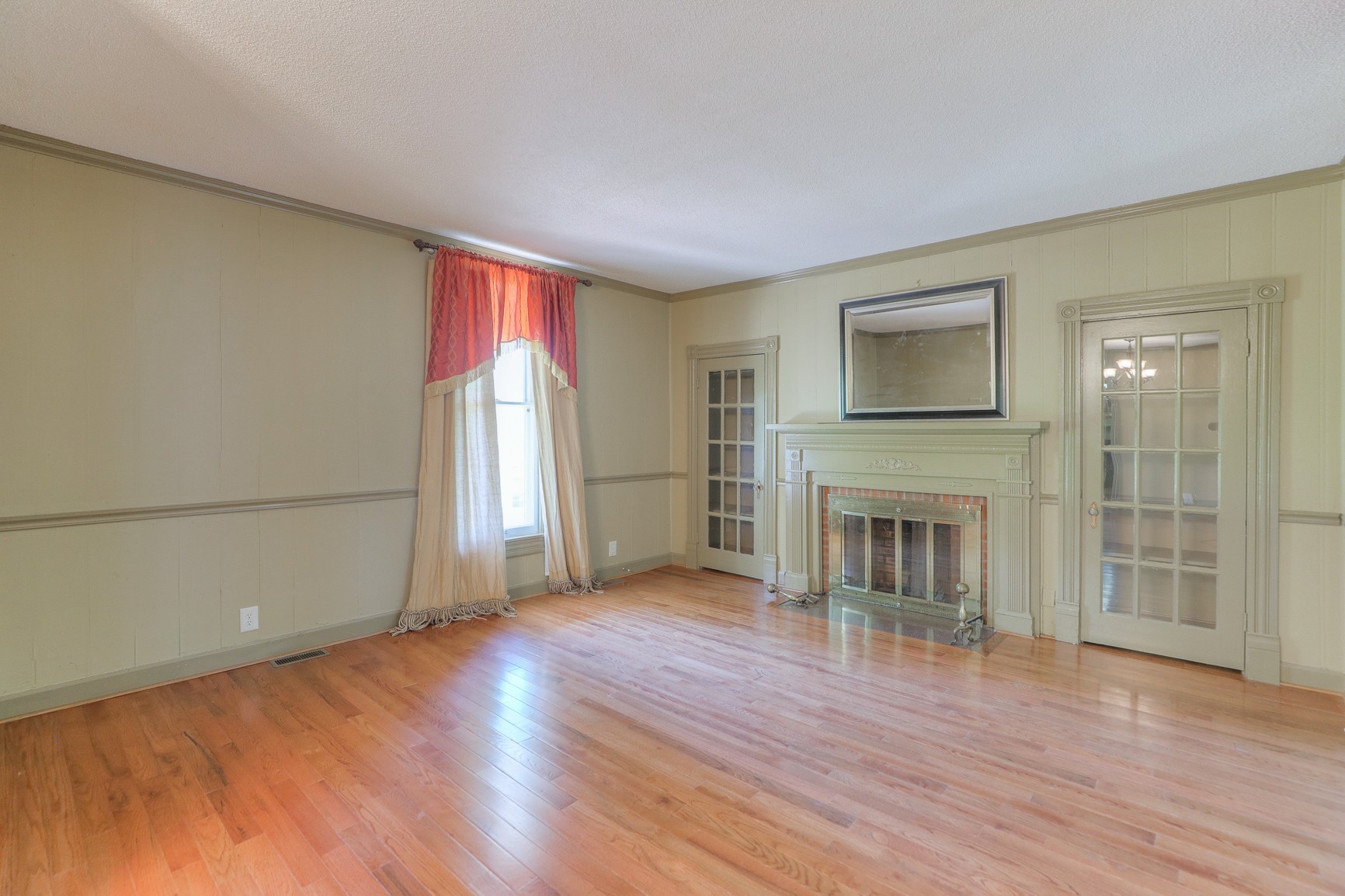 Gallery Image 6