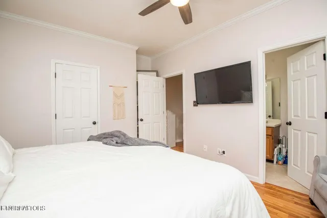 $2,400 | 1728 Stone Hedge Drive, Knoxville, TN 37909