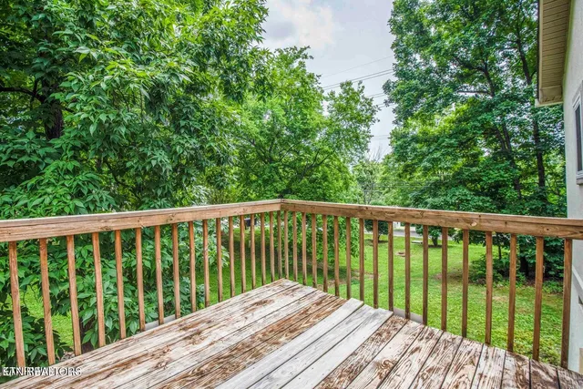 $2,400 | 1728 Stone Hedge Drive, Knoxville, TN 37909