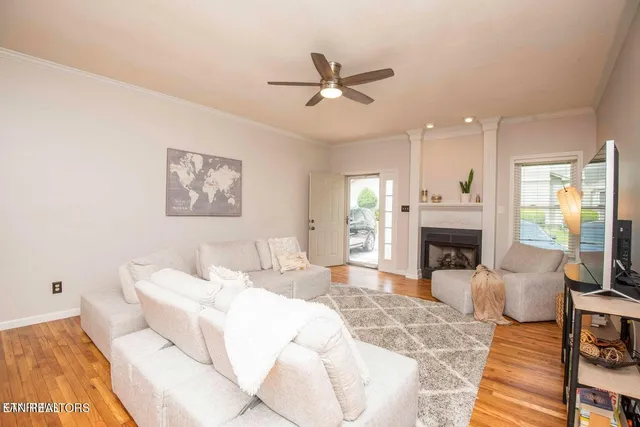 $2,400 | 1728 Stone Hedge Drive, Knoxville, TN 37909