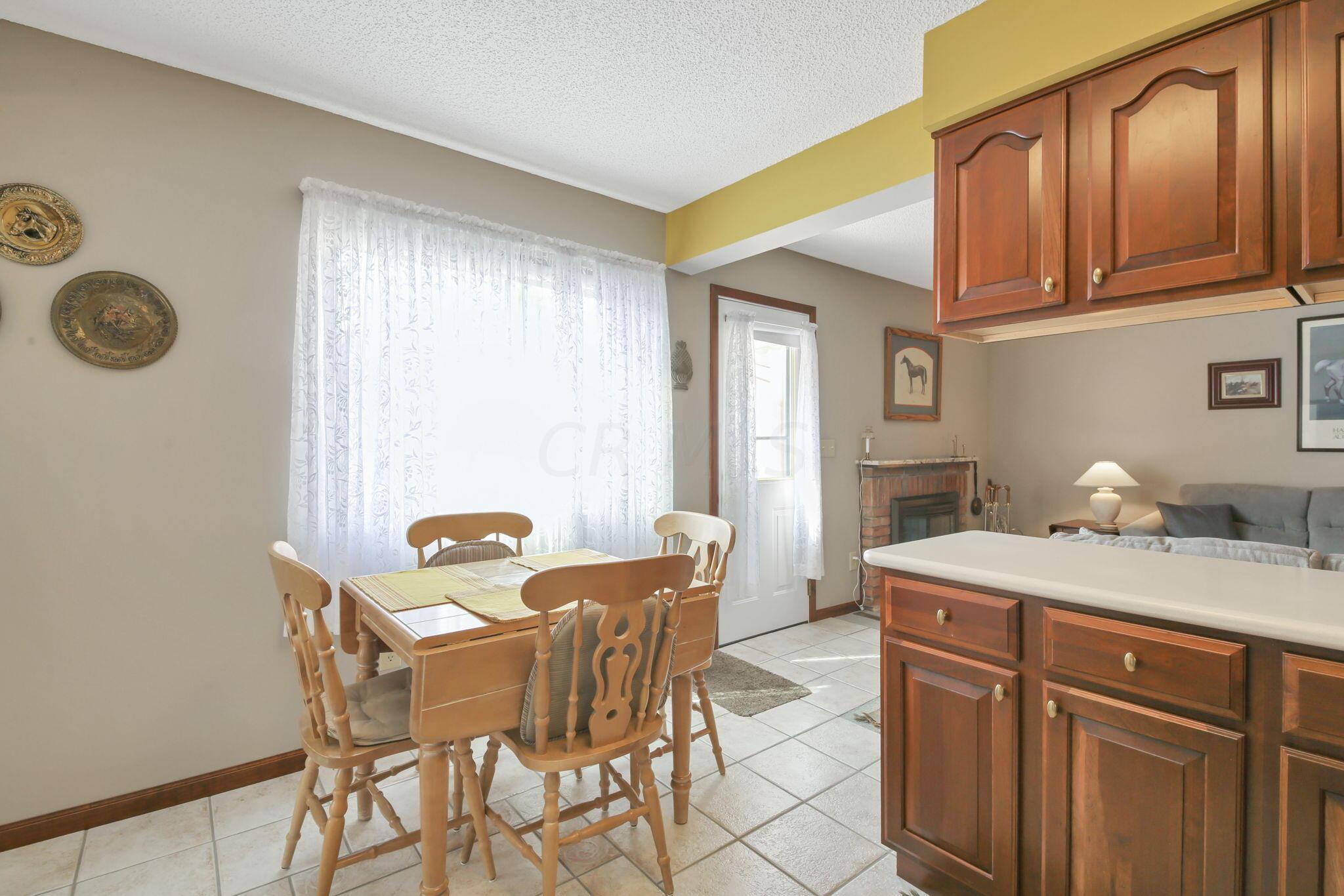 6222 Roxburgh Court, Unit 17B Columbus, OH 43213 - Photo 11 of 28 10-web-or-mls-5D9A0449