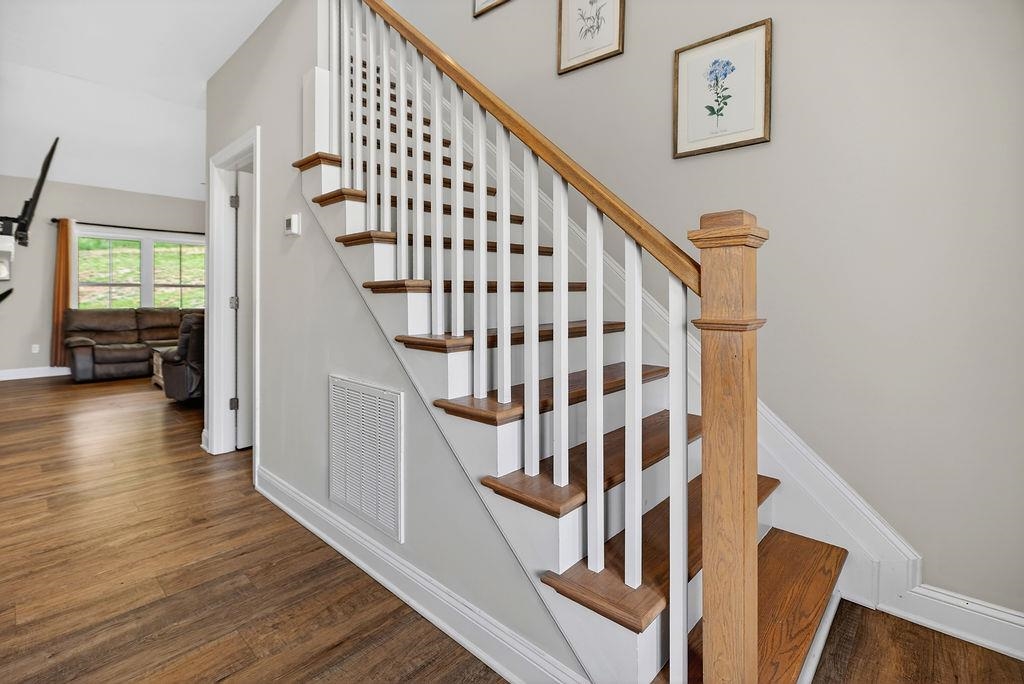 49 Mcilwee Lane Staunton, VA 24401 - Photo 6 of 44