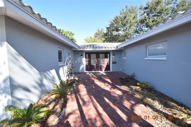 $3,195 | 6485 30th Avenue North, St. Petersburg, FL 33710