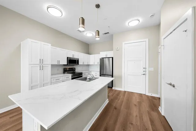 $1,500 | 3522 Main Street, Unit 303, Rowlett, TX 75088