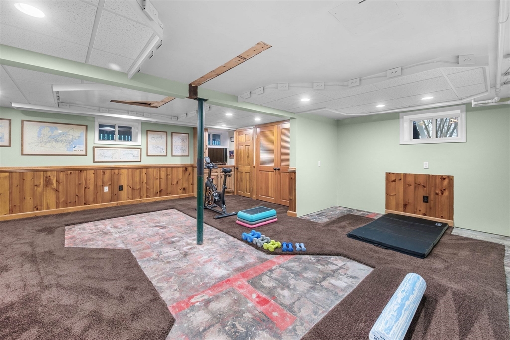 43 Wakefield Street Reading, MA 01867 - Photo 37 of 37