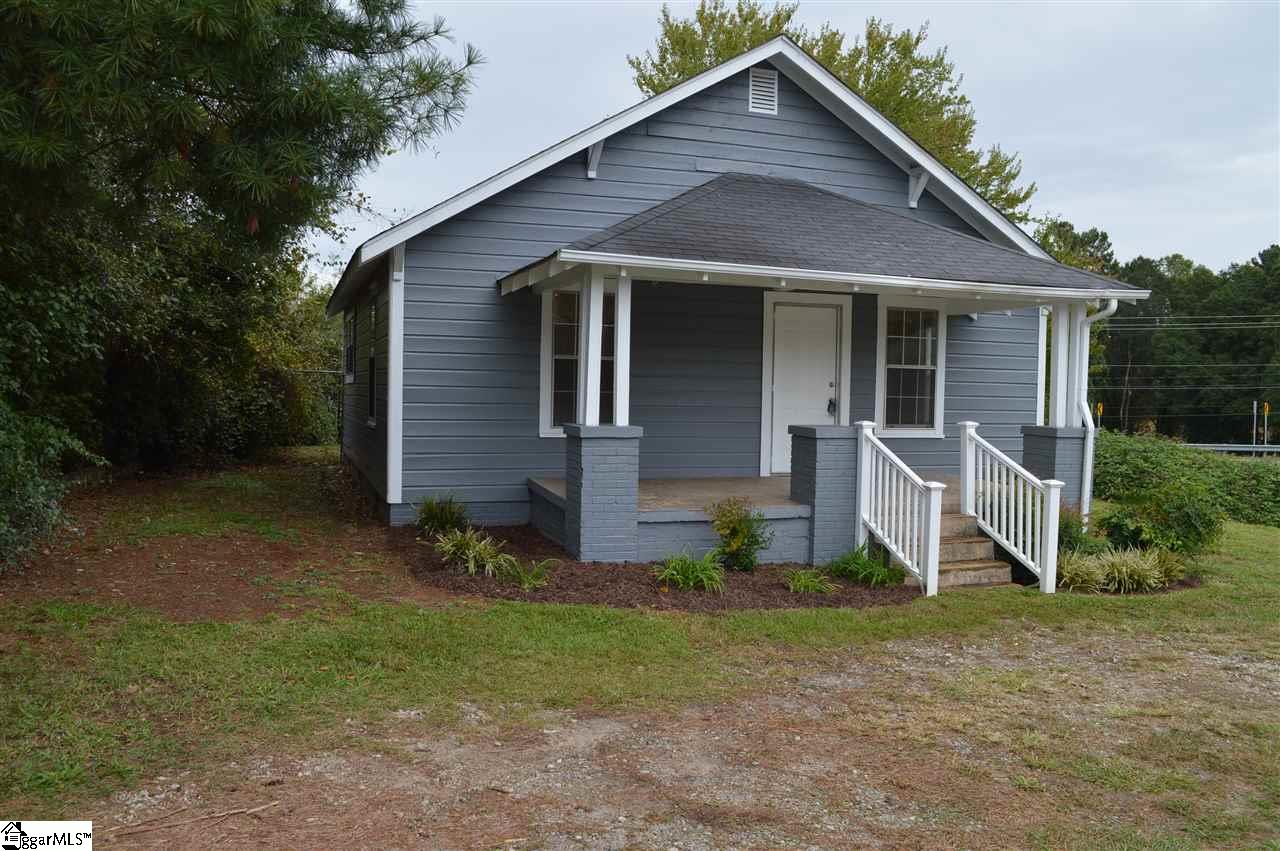 1106 Locust Hill Road Greer, SC 29651 - Photo 2 of 14
