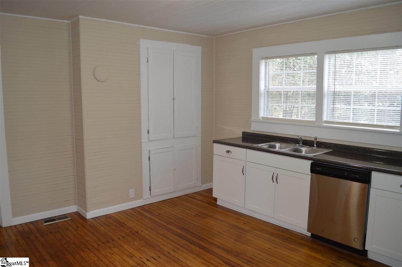 1106 Locust Hill Road Greer, SC 29651 - Photo 13 of 14