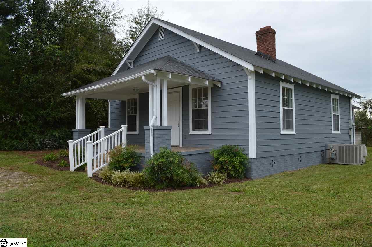 1106 Locust Hill Road Greer, SC 29651 - Photo 3 of 14