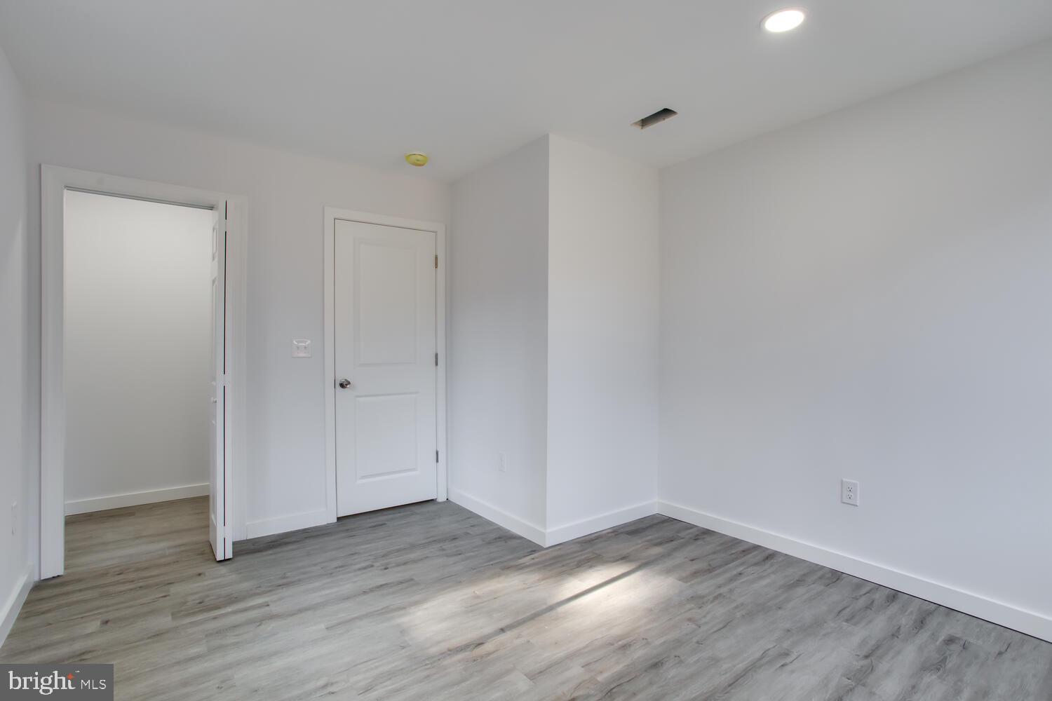 13401 Robert S. Crain Highway Brandywine, MD 20613 - Photo 34 of 38