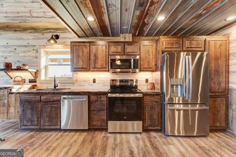 $750,000 | 187 Briar Wds Lane, Unit C6, Blue Ridge, GA 30513