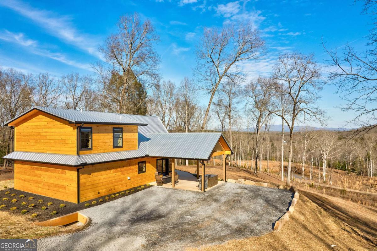 187 Briar Wds Lane, Unit C6 Blue Ridge, GA 30513 - Photo 2 of 63