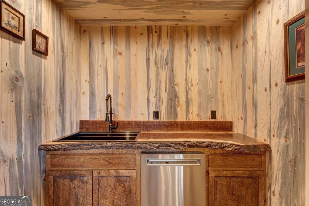 187 Briar Wds Lane, Unit C6 Blue Ridge, GA 30513 - Photo 30 of 63