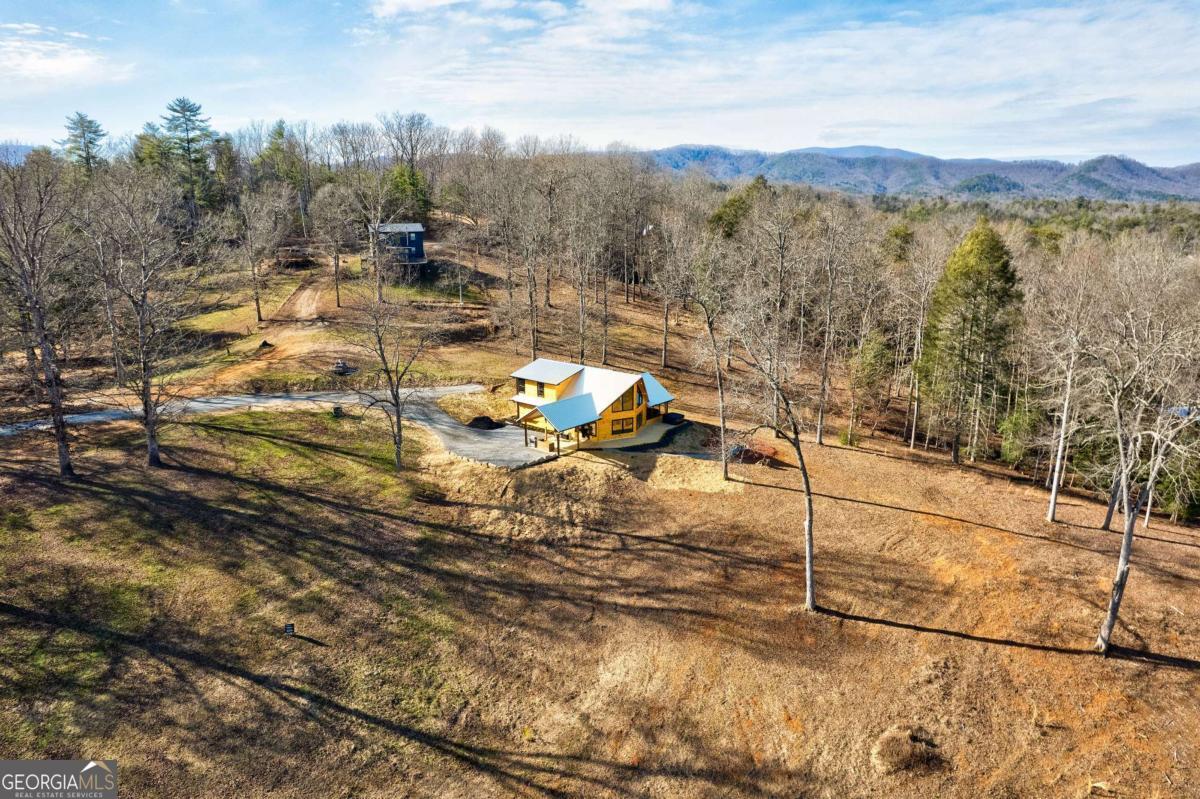 187 Briar Wds Lane, Unit C6 Blue Ridge, GA 30513 - Photo 8 of 63