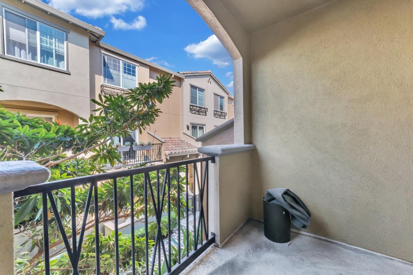 576 Almaden Walk Loop San Jose, CA 95125 - Photo 15 of 34 a view of a balcony with an outdoor space