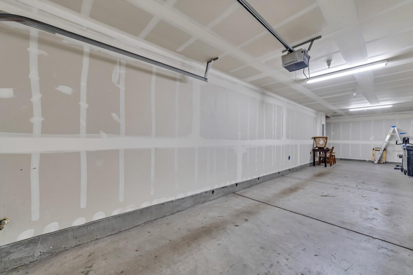 576 Almaden Walk Loop San Jose, CA 95125 - Photo 27 of 34 a view of an empty room