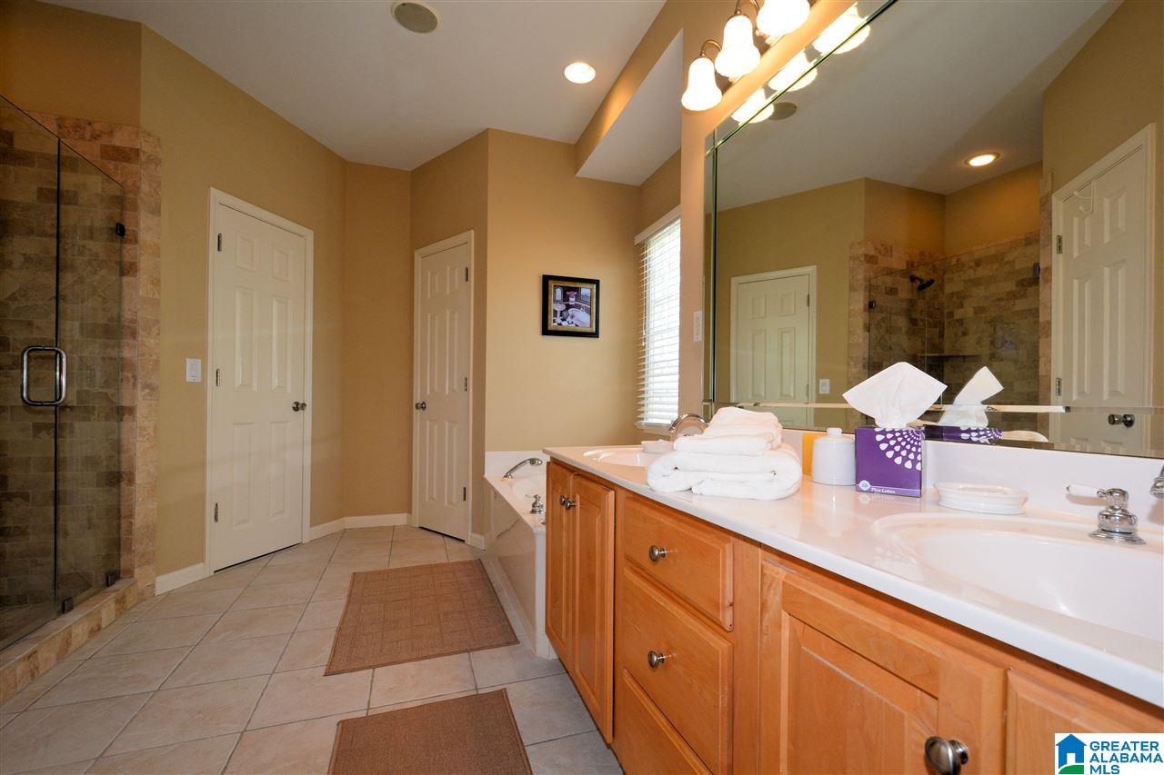 854 Meadow Ridge Lane, Unit 32 Birmingham, AL 35242 - Photo 23 of 37