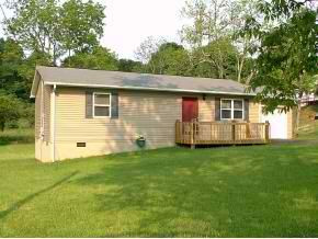 102 Ray Clark Road Elizabethton, TN 37643 - Photo 1 of 15 Front View