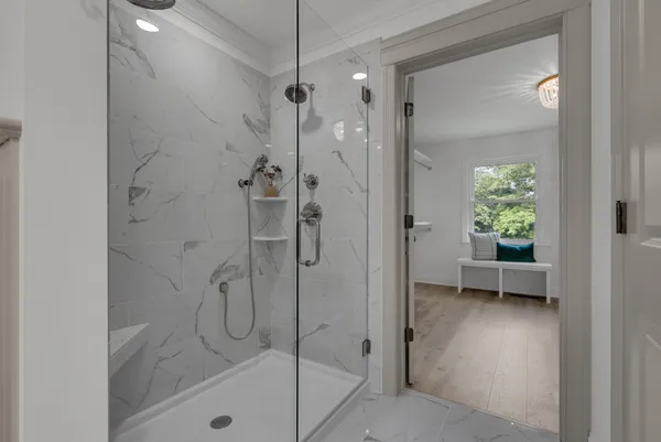 $940,000 | 313 Fairway Drive, Clarksville, TN 37043