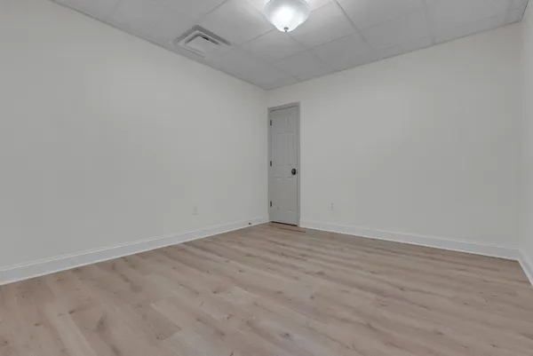 $940,000 | 313 Fairway Drive, Clarksville, TN 37043