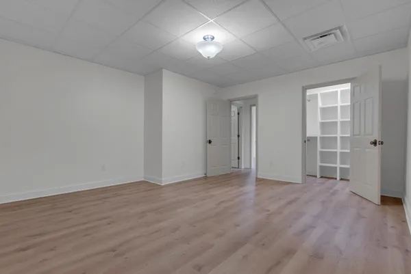 $940,000 | 313 Fairway Drive, Clarksville, TN 37043