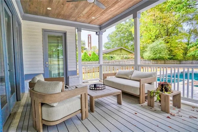 $16,500 | 2975 Osborne Road Northeast, Brookhaven, GA 30319