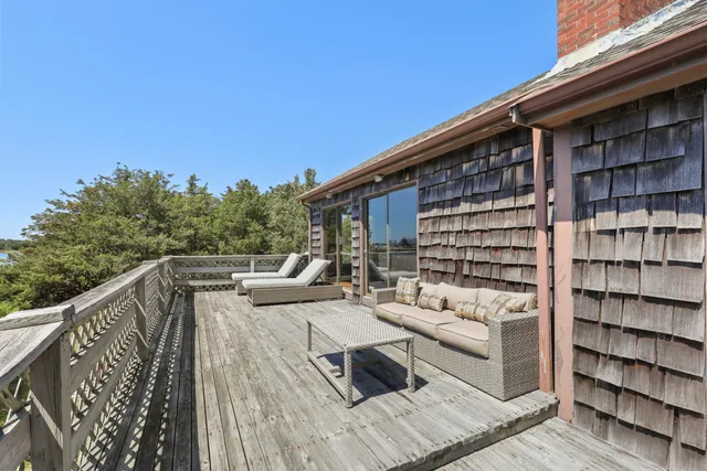 $2,695,000 | 102 Nashawena Street, West Falmouth, MA 02540