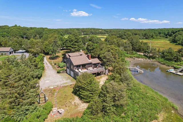 $2,695,000 | 102 Nashawena Street, West Falmouth, MA 02540