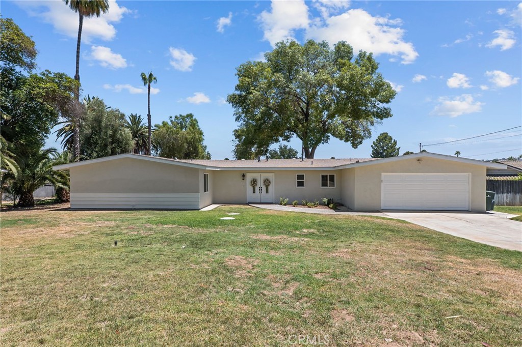 2791 McAllister Street Riverside, CA 92503 - Photo 4 of 62