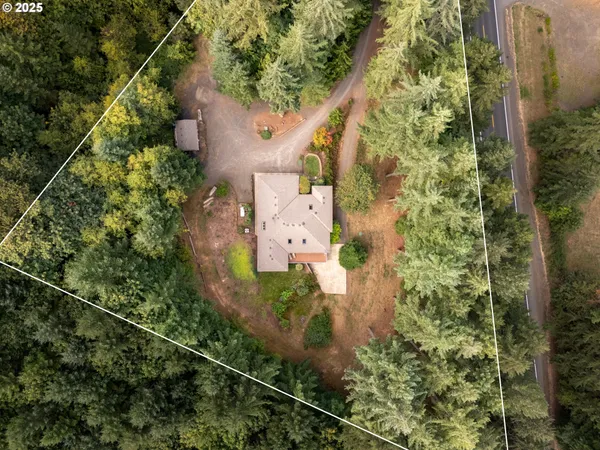 view of a house with a yard