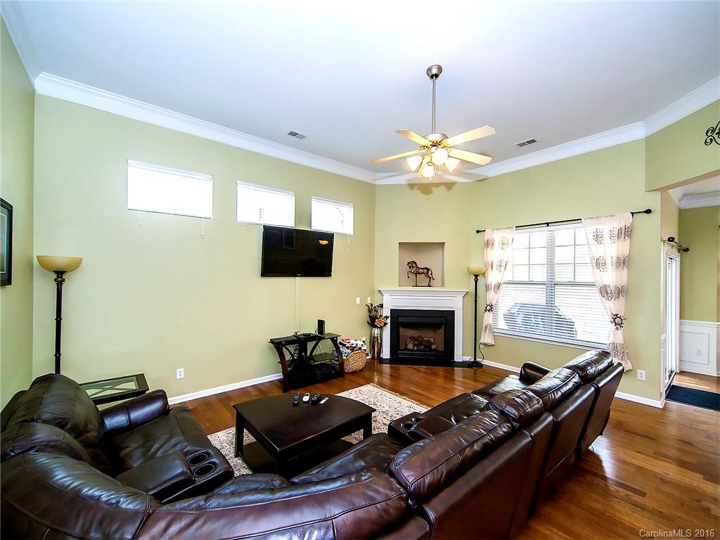 312 Green Front Court Fort Mill, SC 29708 - Photo 3 of 24