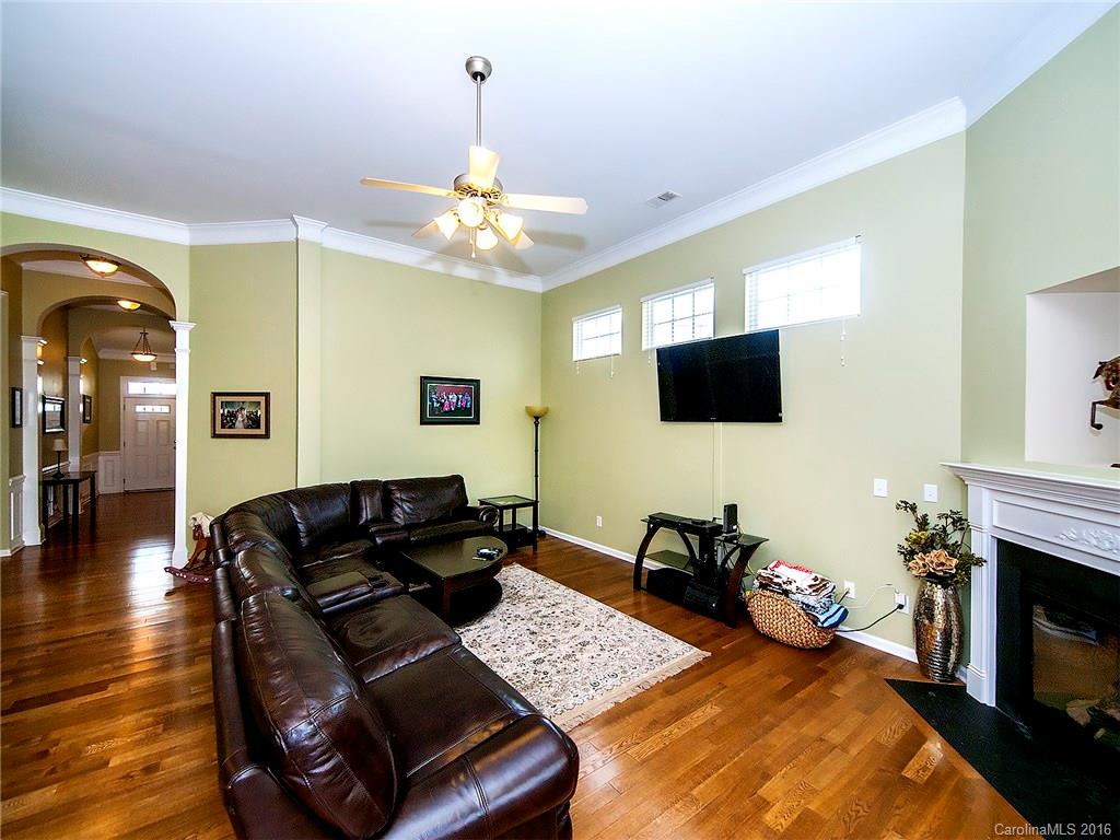 312 Green Front Court Fort Mill, SC 29708 - Photo 4 of 24