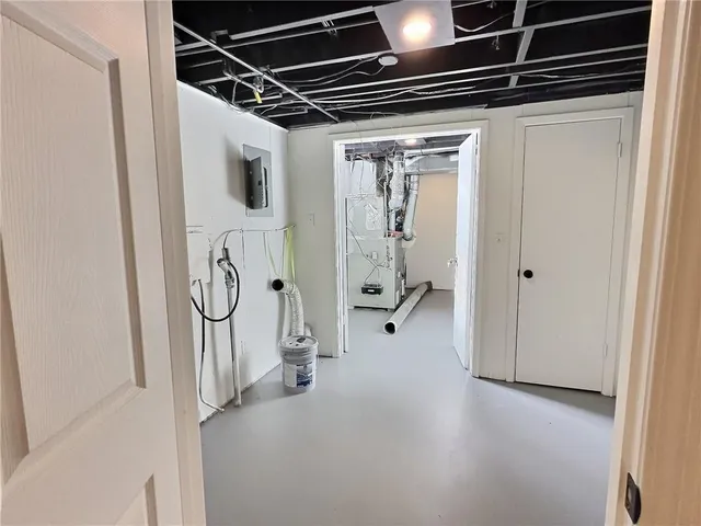 $295,000 | 8023 Freeman Avenue, Kansas City, KS 66112