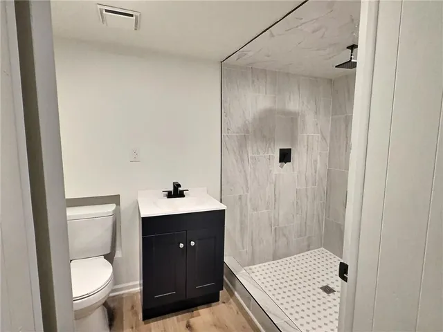 $295,000 | 8023 Freeman Avenue, Kansas City, KS 66112