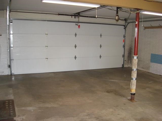 1915 West Middlebury Road Freeport, IL 61032 - Photo 19 of 25 Gallery Image 19