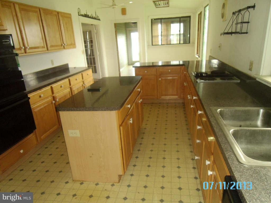 17461 Greens Corner Road Culpeper, VA 22701 - Photo 4 of 15 View