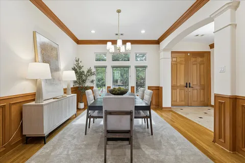 $1,949,000 | 6709 Westchester Avenue, West University Place, TX 77005
