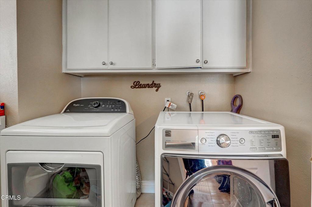 12477 Rajah Street Los Angeles, CA 91342 - Photo 20 of 34 a utility room with dryer and washer