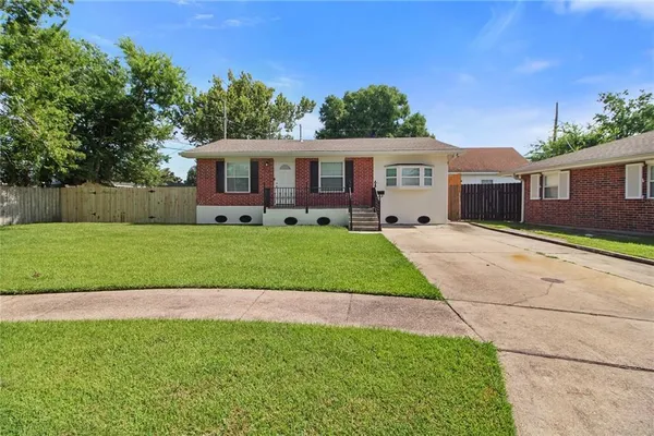 $270,000 | 500 Vassar Court, Kenner, LA 70065