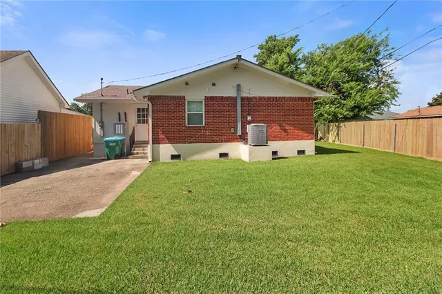 $270,000 | 500 Vassar Court, Kenner, LA 70065