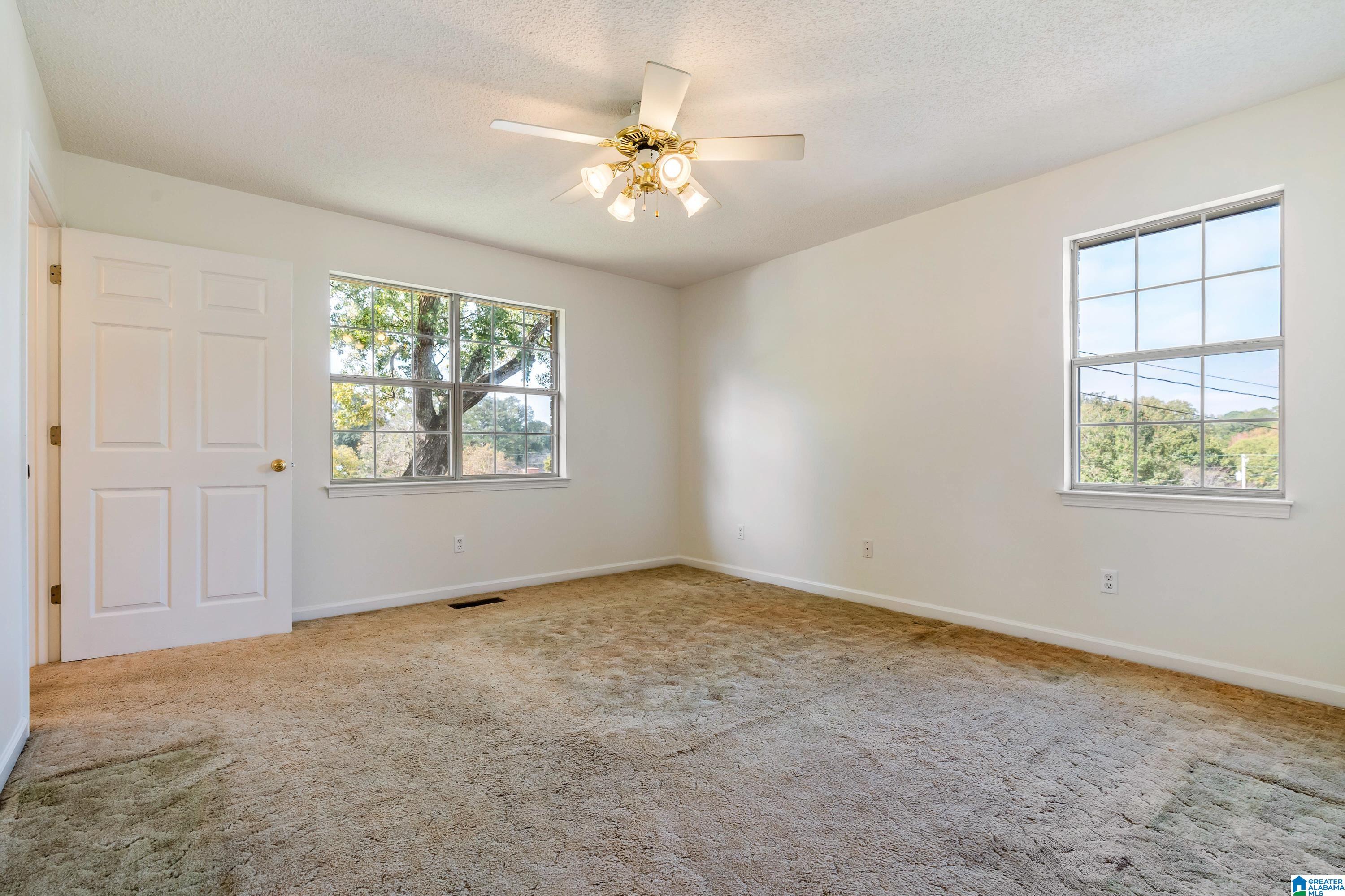 1012 Overhill Road Southeast Bessemer, AL 35022 - Photo 19 of 35