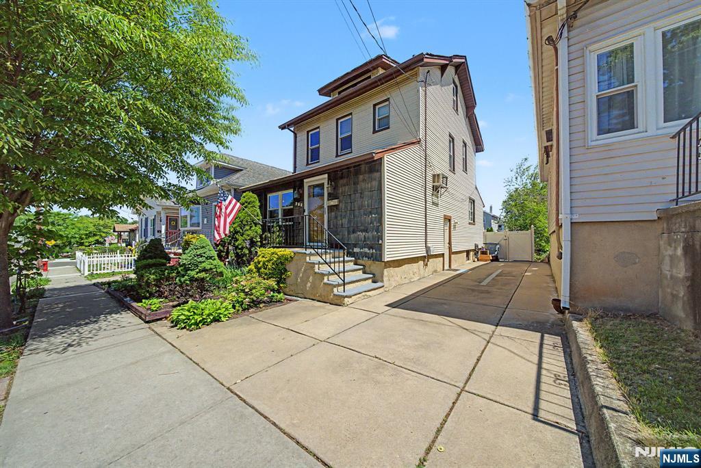 288 Maple Street Secaucus, NJ 07094 - Photo 29 of 29
