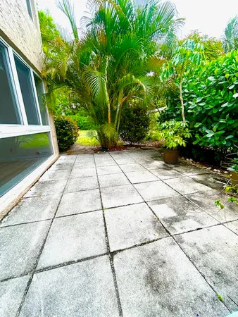 $2,100 | 13886 Vía Flora A Delray Beach, Delray Beach, FL 33484