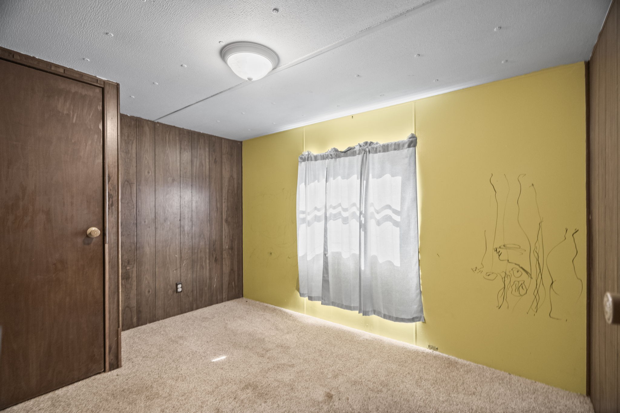 6214 Lincoln Park Road Springfield, TN 37172 - Photo 20 of 25 a view of entryway with livingroom