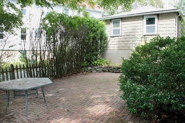 93 Bradford Road, Unit 2 Watertown, MA 02472 - Photo 27 of 27 Gallery Image 27