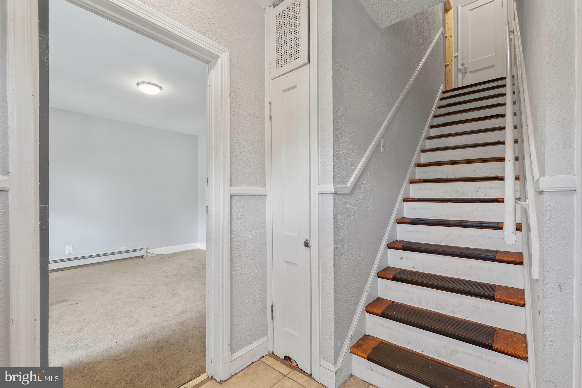 157 36th Street Northeast Washington, DC 20019 - Photo 2 of 16