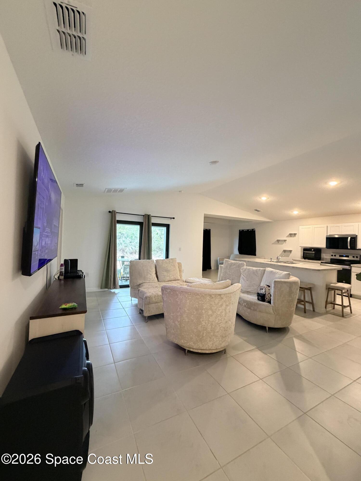 341 Titan Road Southeast Palm Bay, FL 32909 - Photo 8 of 20 IMG_6371