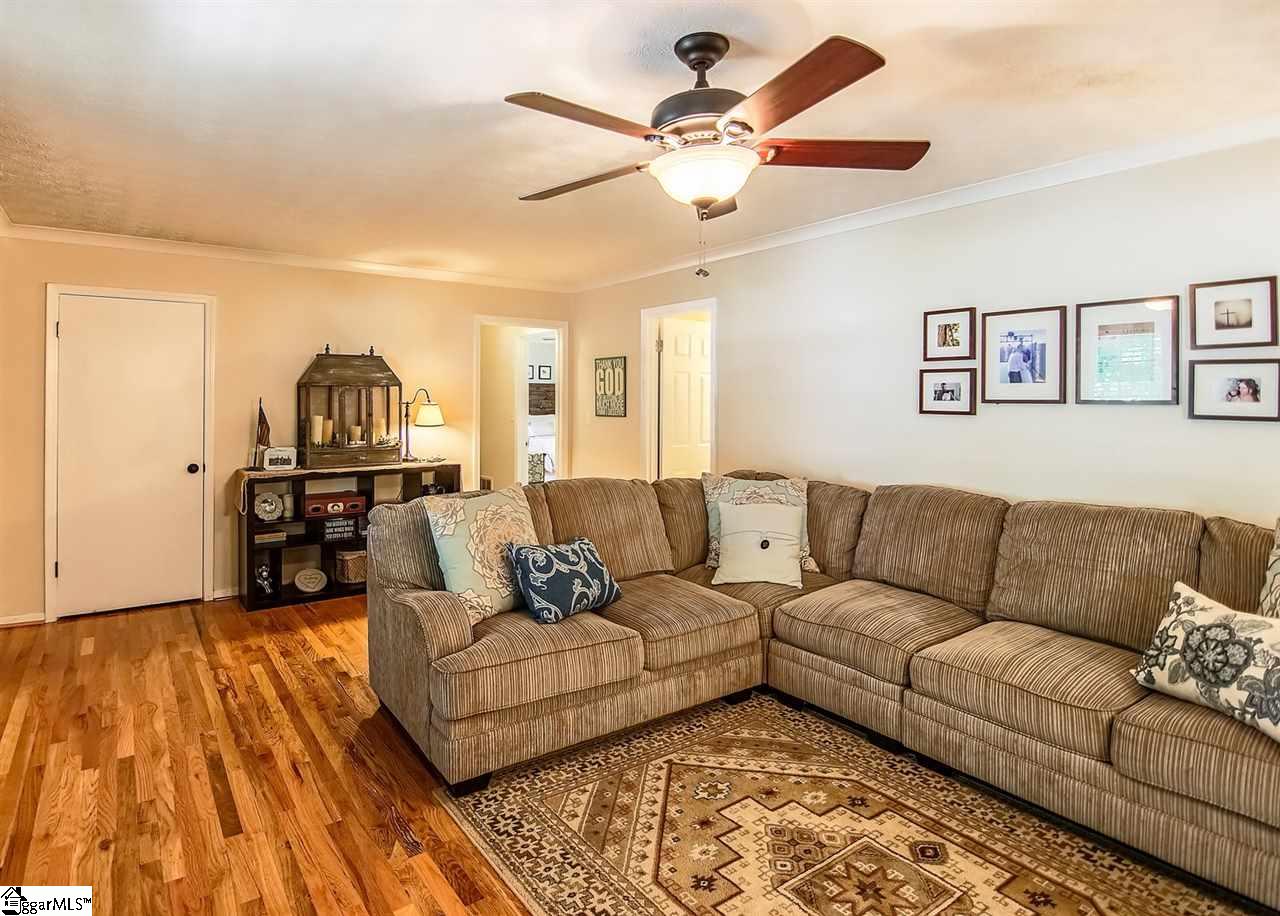 236 Brookmere Road Simpsonville, SC 29681 - Photo 11 of 31 Gallery Image 11