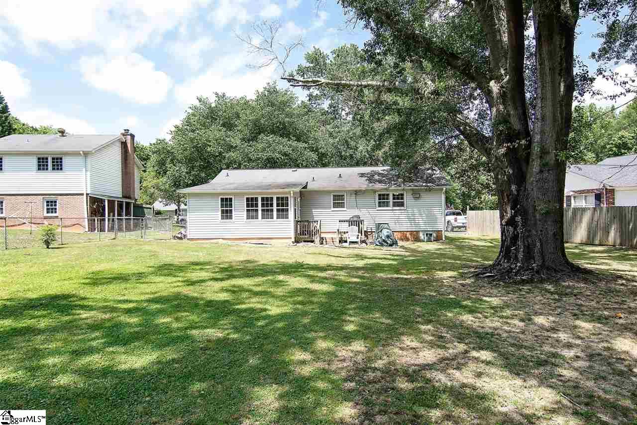 236 Brookmere Road Simpsonville, SC 29681 - Photo 26 of 31 Gallery Image 26