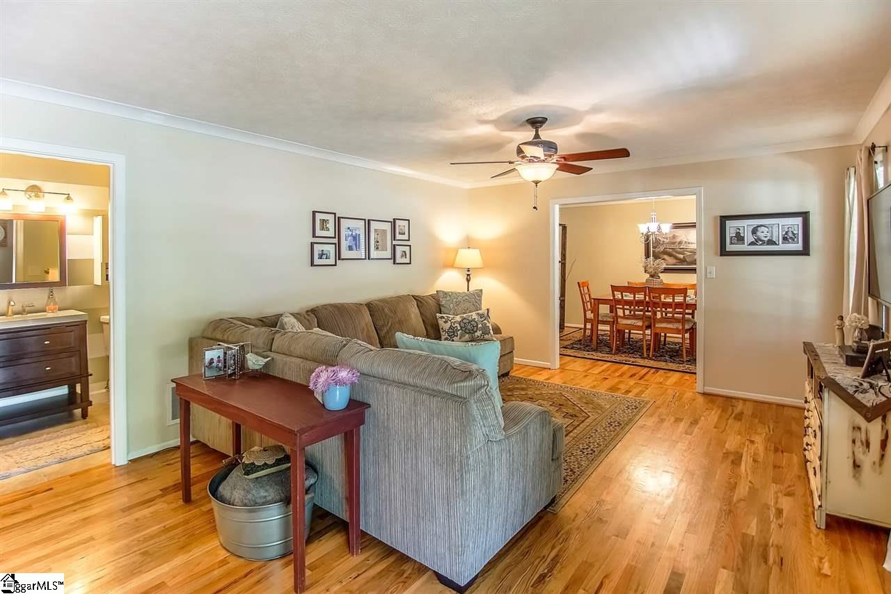 236 Brookmere Road Simpsonville, SC 29681 - Photo 10 of 31 Gallery Image 10